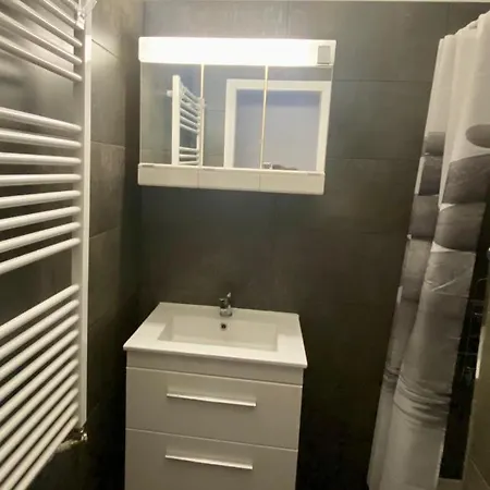 1518 - Duenenresidenz Wg 8 Апартаменты Даме